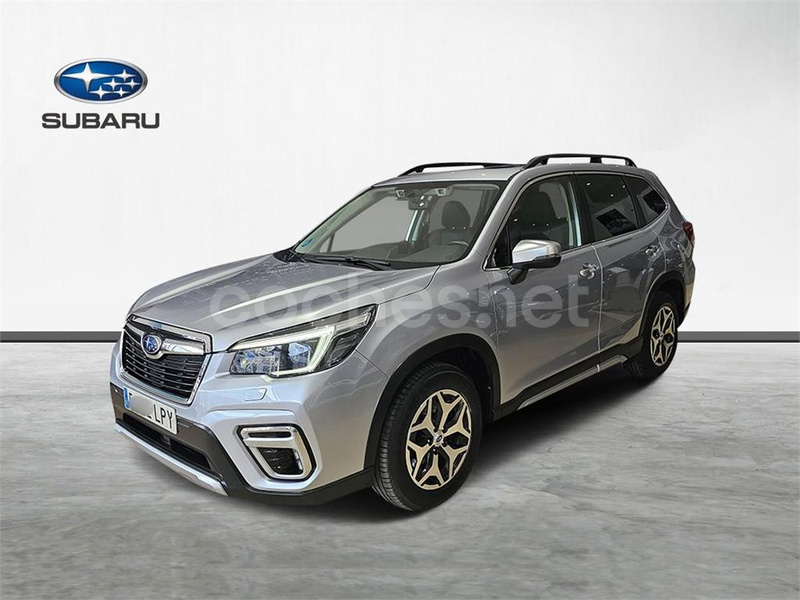 SUBARU Forester 2.0i Hybrid CVT Executive Plus