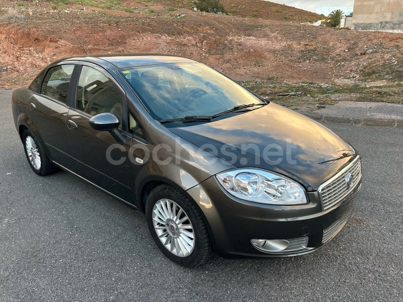 FIAT Linea 1.4 16v TJet Dynamic