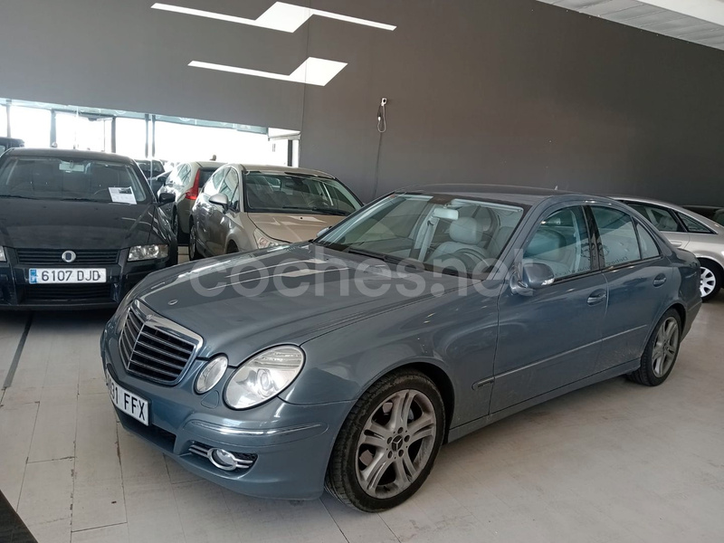 MERCEDES-BENZ Clase E E 320 CDI 4MATIC Classic Auto