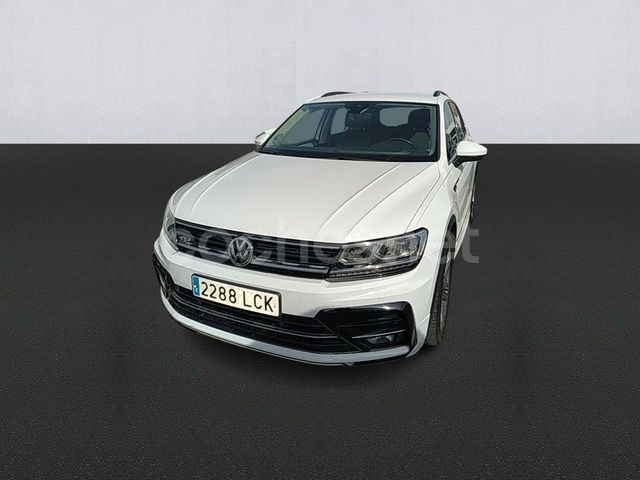 VOLKSWAGEN Tiguan Advance 2.0 TDI DSG