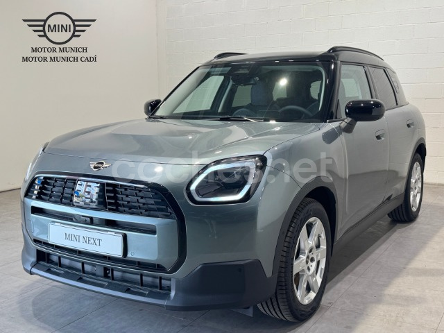 MINI COUNTRYMAN D