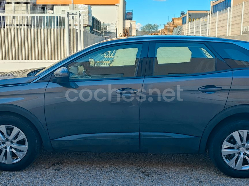 PEUGEOT 3008 1.5 BlueHDi SS Active Pack