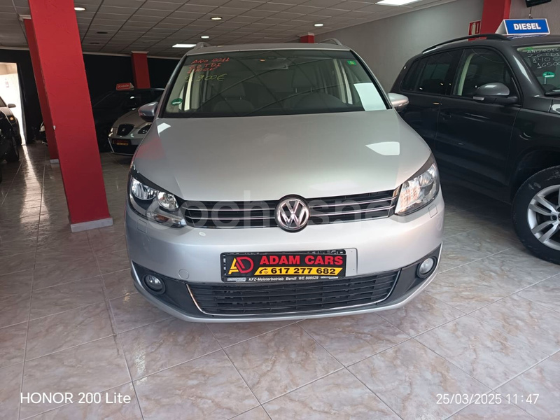 VOLKSWAGEN Touran 2.0 TDI Advance