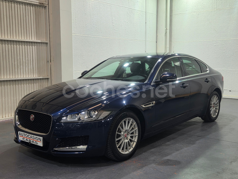 JAGUAR XF 2.0D 163PS Pure Auto