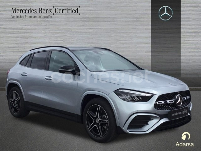 MERCEDES-BENZ GLA GLA 200 D