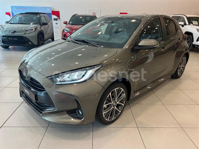 TOYOTA Yaris 1.5 120H Style