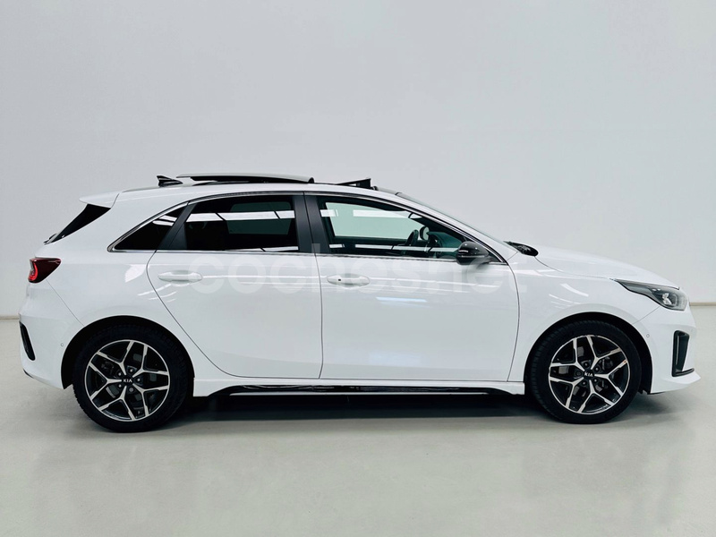 KIA Ceed 1.6 CRDi GT Line
