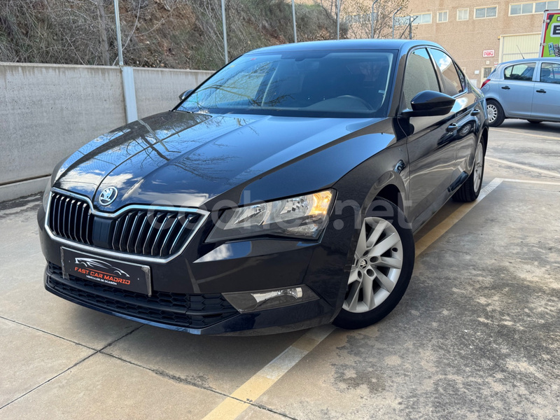 SKODA Superb 2.0 TDI Active