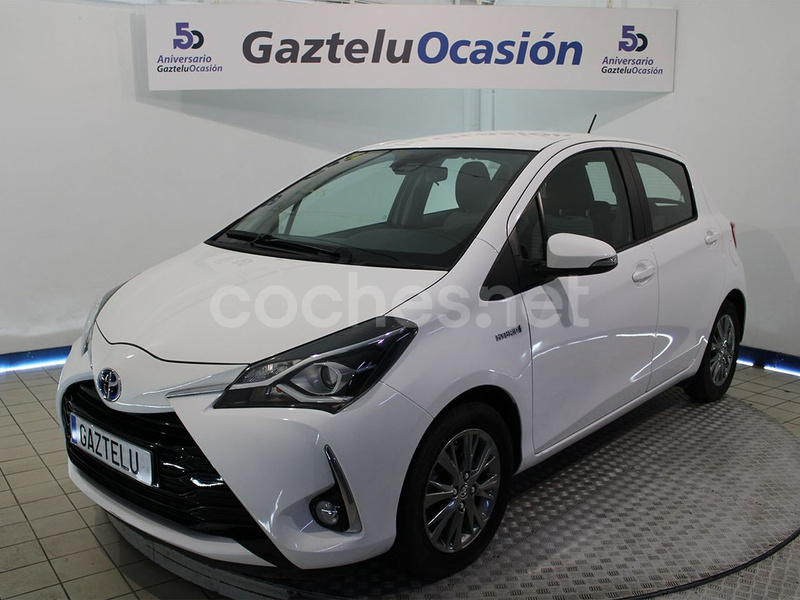 TOYOTA Yaris 1.5 100H Active