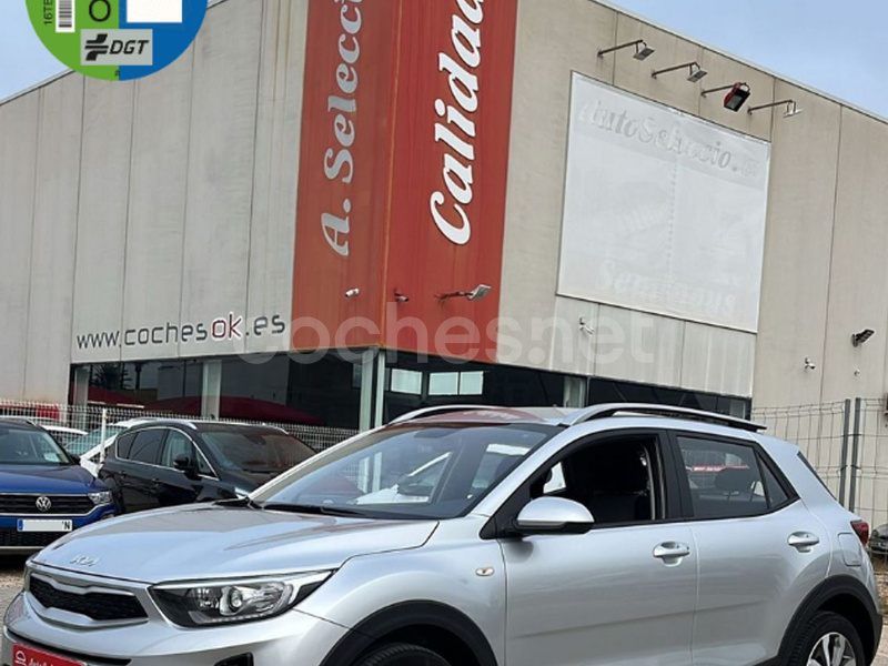 KIA Stonic 1.0 TGDi MHEV MT Drive