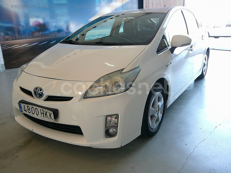 TOYOTA Prius 1.8 HSD ECO