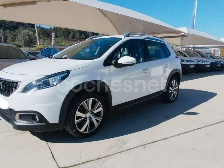 PEUGEOT 2008 Allure 1.6 BlueHDi