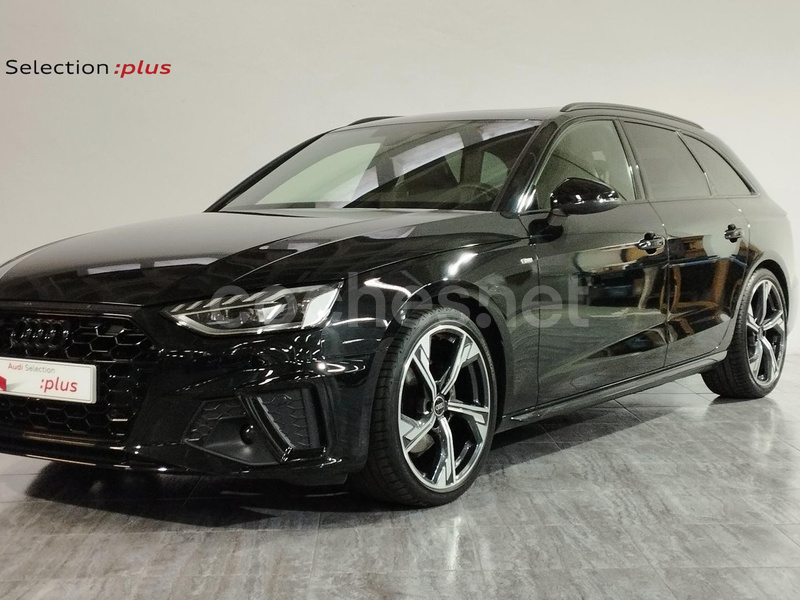 AUDI A4 Avant Black line 35 TDI S tronic