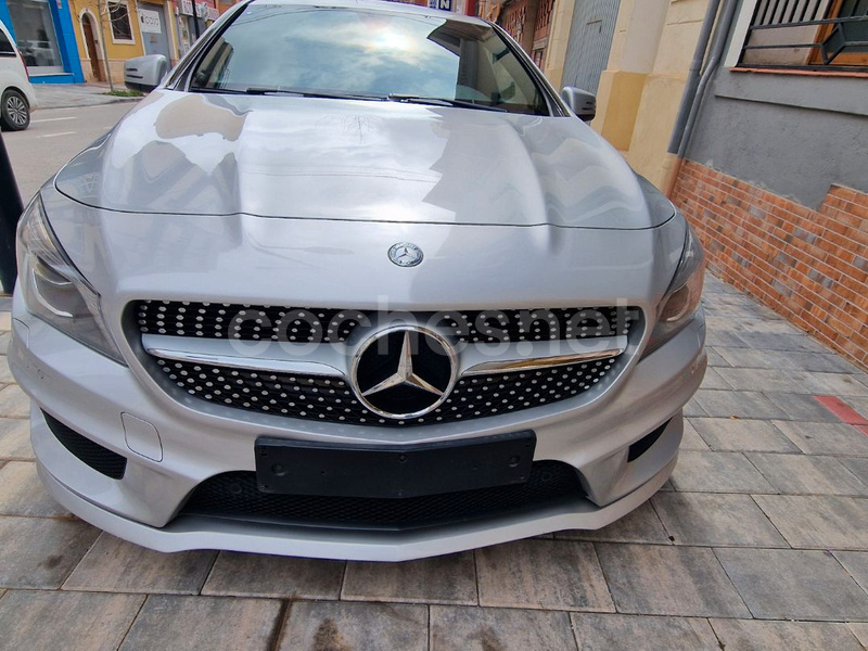 MERCEDES-BENZ Clase CLA CLA 220 d AMG Line Shooting Brake