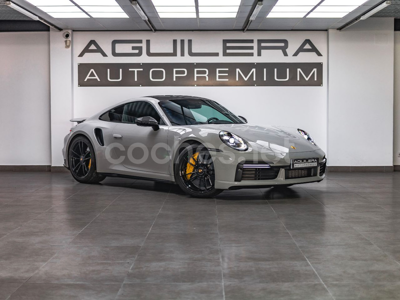 PORSCHE 911 Turbo S