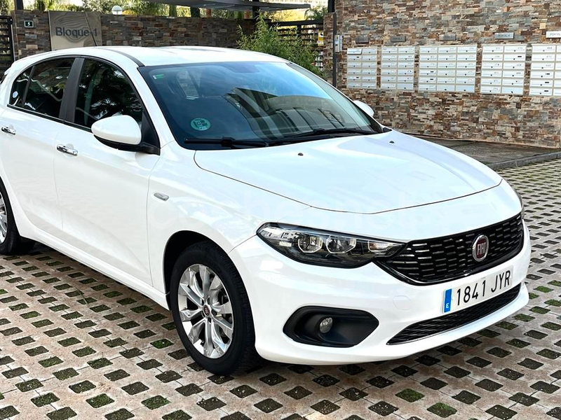FIAT Tipo 1.4 16v Lounge gasolina