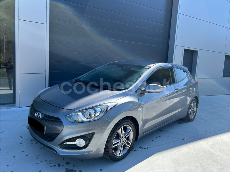 HYUNDAI i30 1.6 CRDi Tecno S