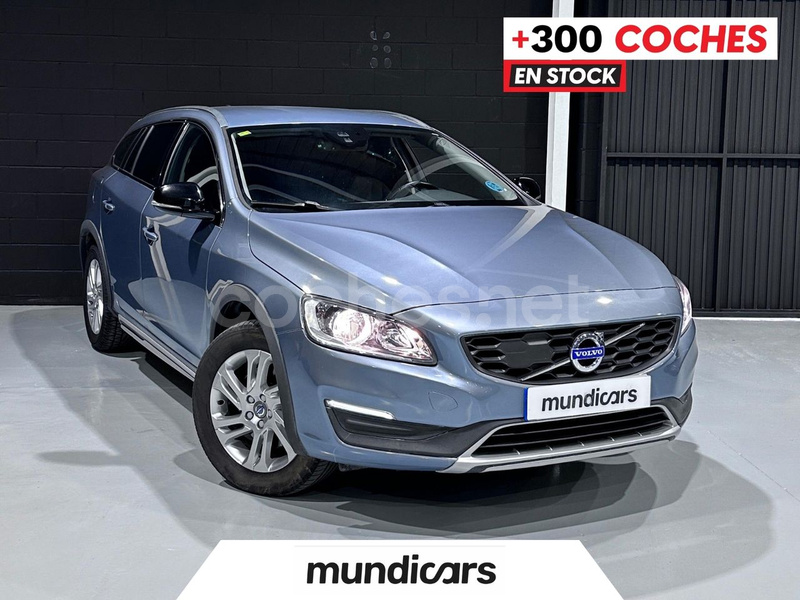 VOLVO V60 Cross Country 2.0 D3 Plus