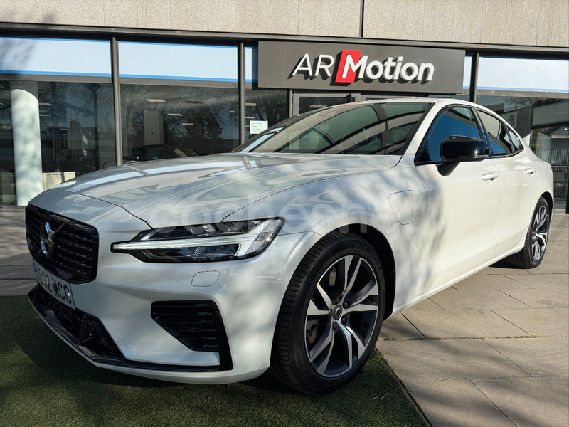 VOLVO S60 Recharge T8 Ultimate Bright Auto