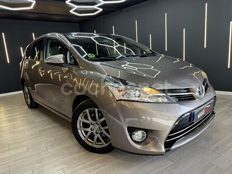TOYOTA Verso 115D Advance 7pl.