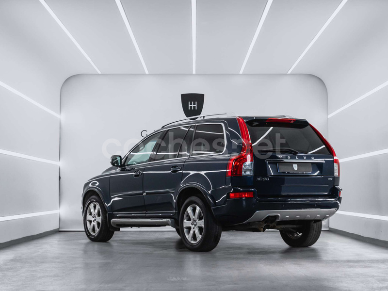 VOLVO XC90 2.4 D5 AWD Momentum Auto