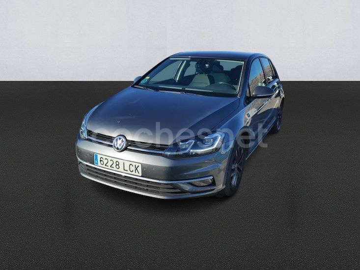 VOLKSWAGEN Golf Advance 1.0 TSI