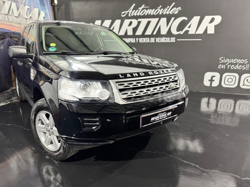 LAND-ROVER Freelander 2.2 Td4 SE Auto 4x4