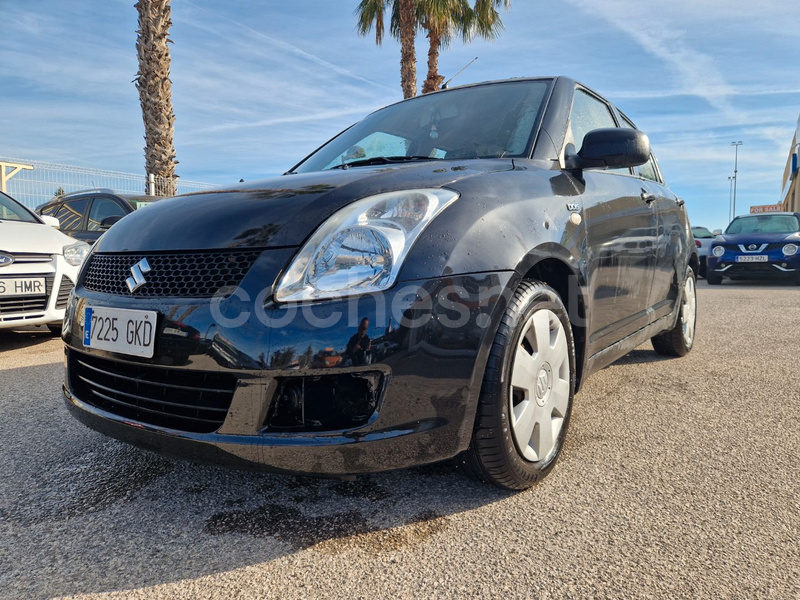 SUZUKI Swift 1.3 DDiS GL