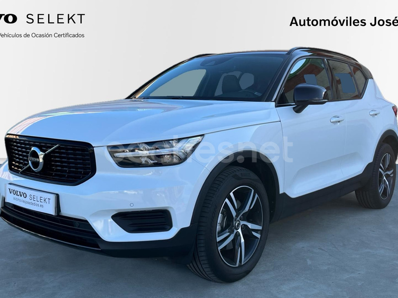 VOLVO XC40 2.0 D4 AWD RDesign Auto