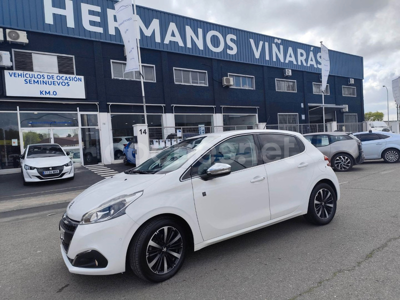 PEUGEOT 208 Tech Edit. PureTech EAT6