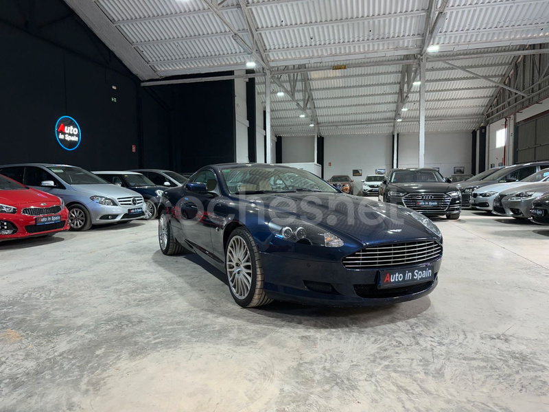 ASTON MARTIN DB9 Coupe Touchtronic 2