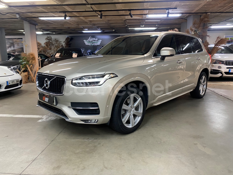 VOLVO XC90 2.0 D5 AWD Momentum C Auto
