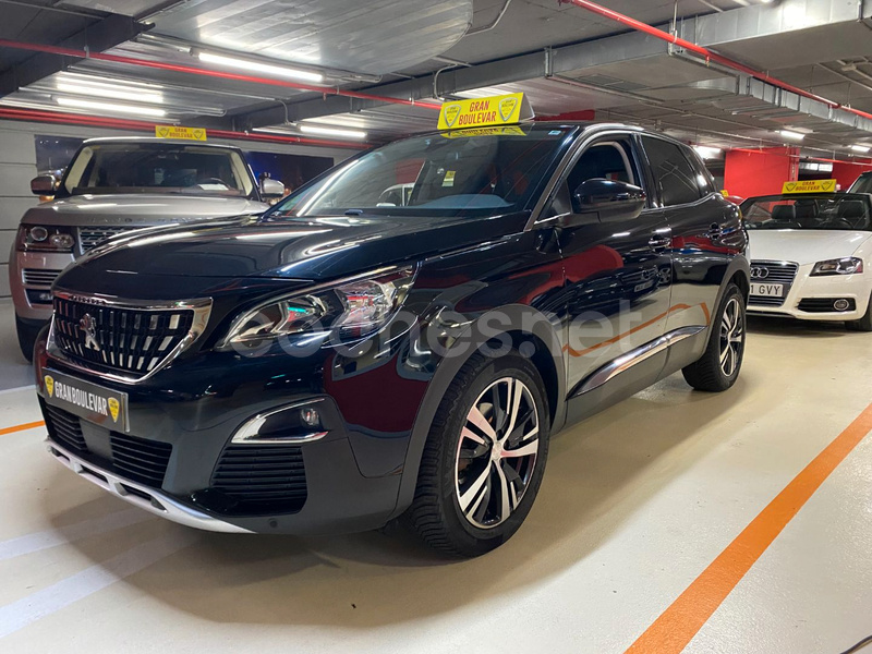 PEUGEOT 3008 1.5 BlueHDi SS Allure