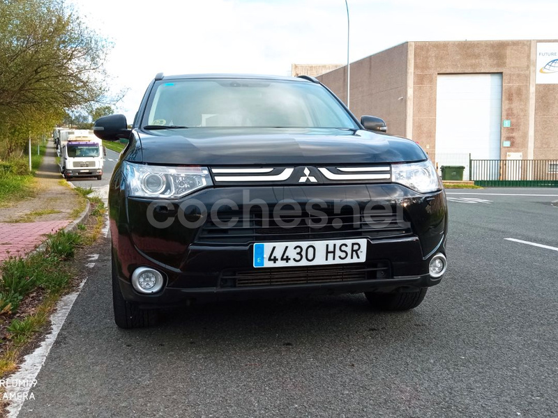 MITSUBISHI Outlander 220 DID Motion 4WD