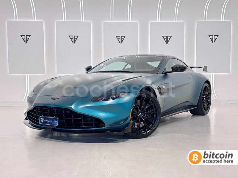 ASTON MARTIN Vantage 4.0 V8
