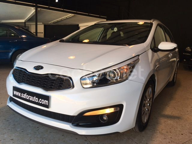 KIA cee'd Sportswagon 1.6 CRDi VGT Concept