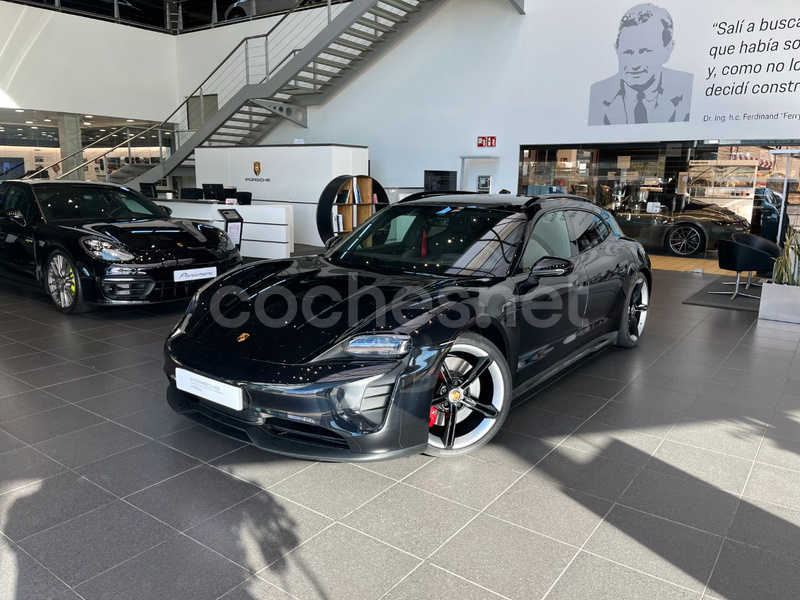 PORSCHE Taycan GTS Sport Turismo