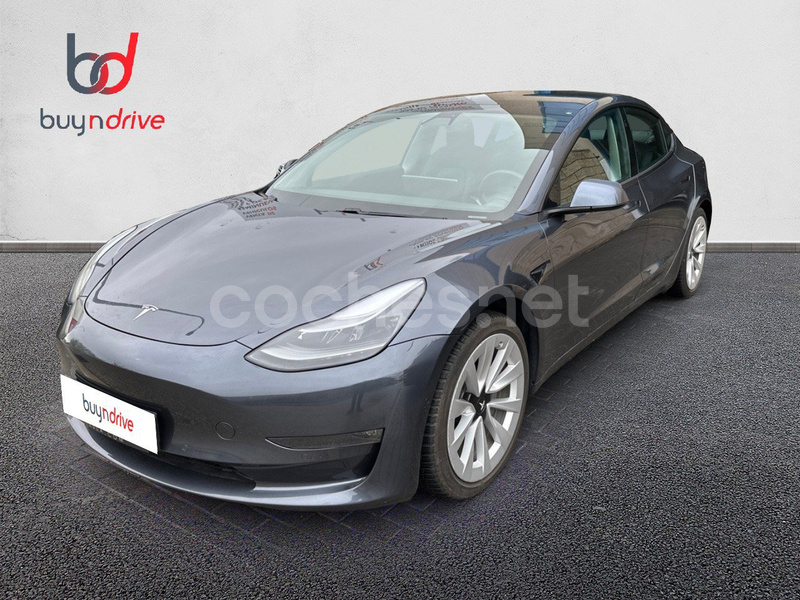 TESLA Model 3 Gran Autonomia 4WD
