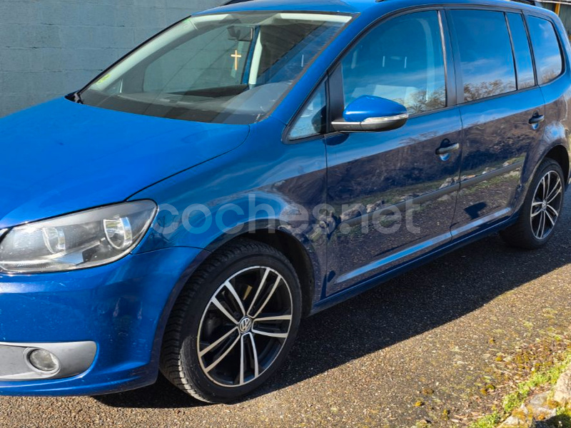 VOLKSWAGEN Touran 1.6 TDI Advance