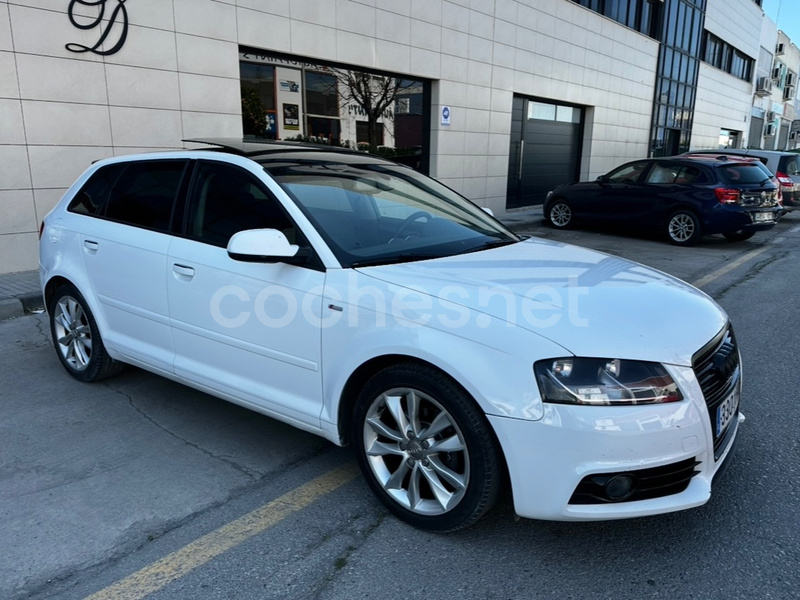 AUDI A3 Sportback 1.6 TDI Attraction Ed. espec.