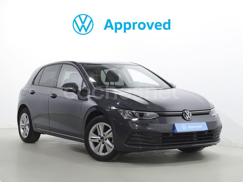 VOLKSWAGEN Golf Life 1.5 eTSI DSG