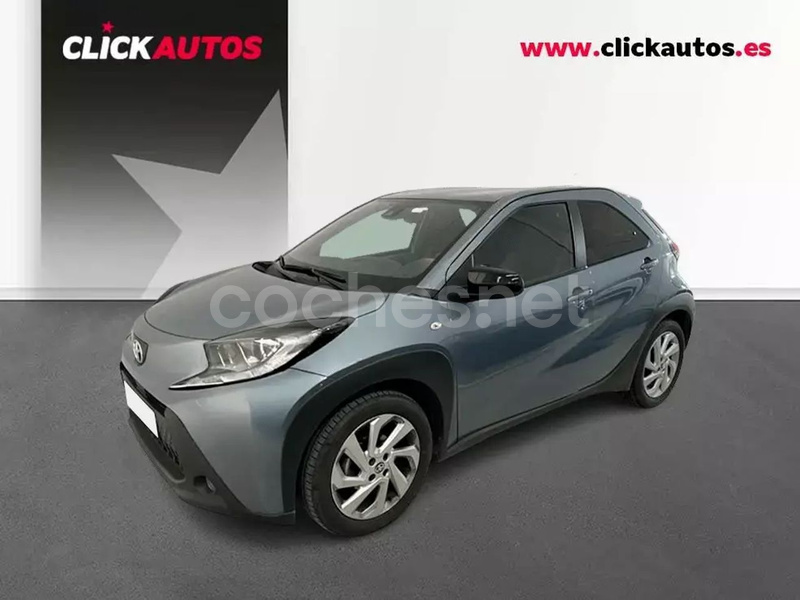 TOYOTA Aygo X Cross 1.0 VVTI Play
