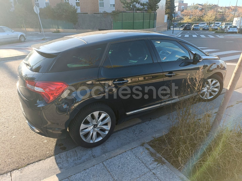 CITROEN DS5 Hybrid4 Airdream Design