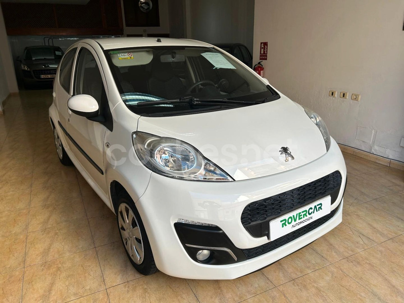 PEUGEOT 107 1.0i Active 2 Tronic