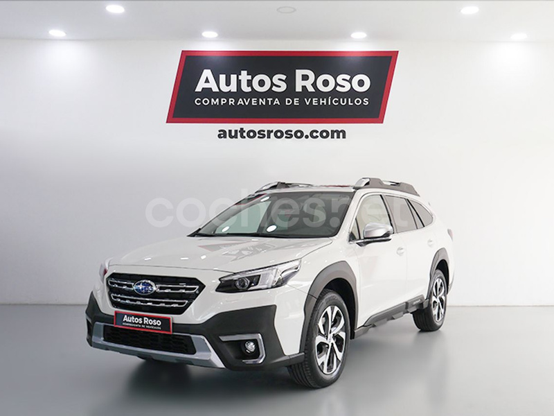 SUBARU Outback 2.5i Trek CVT Lineartronic AWD