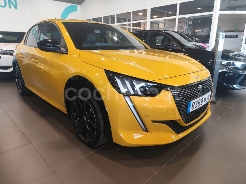 PEUGEOT 208 PureTech EAT8 GT