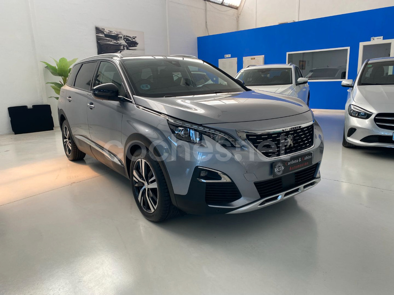 PEUGEOT 5008 1.5 BlueHDi SS Allure