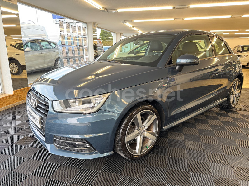 AUDI A1 1.6 TDI Adrenalin
