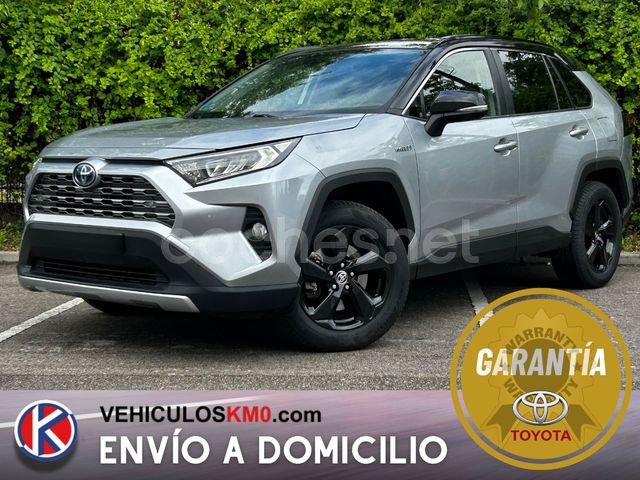 TOYOTA Rav4 2.5l 220H Advance