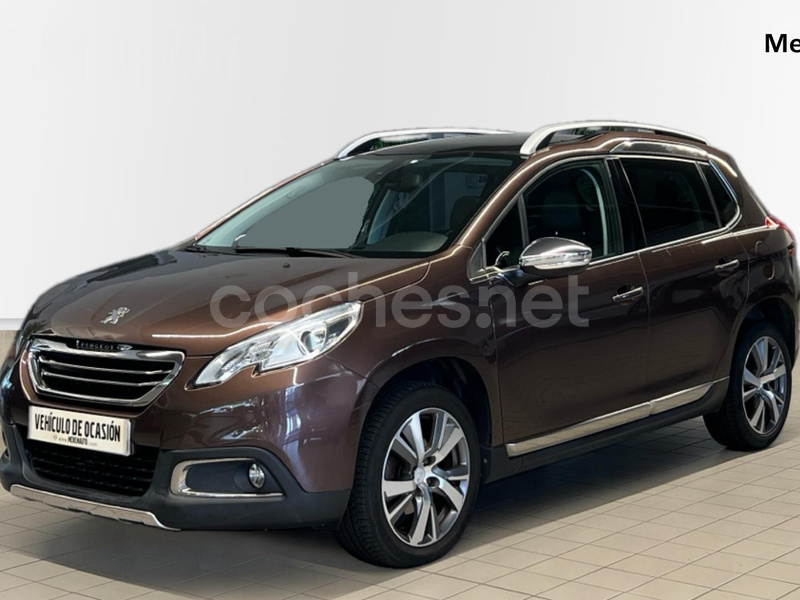PEUGEOT 2008 Allure 1.2 PureTech 110 SS